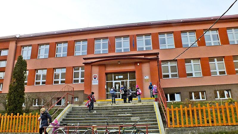 Среднее образование в Словакии
