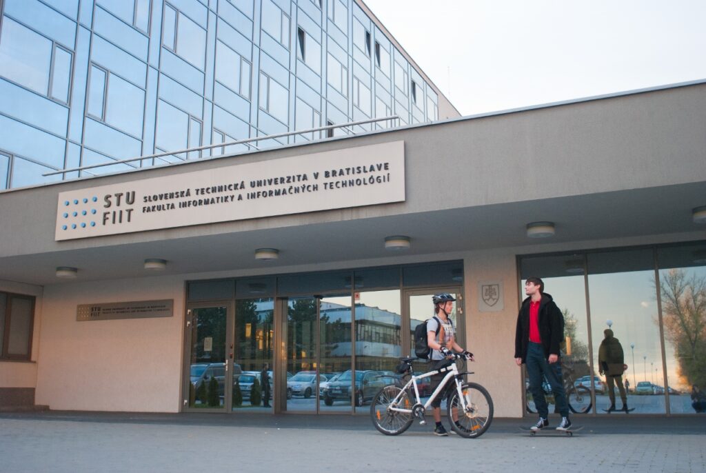 Рейтинг IT университетов мира и его значение для студентов
